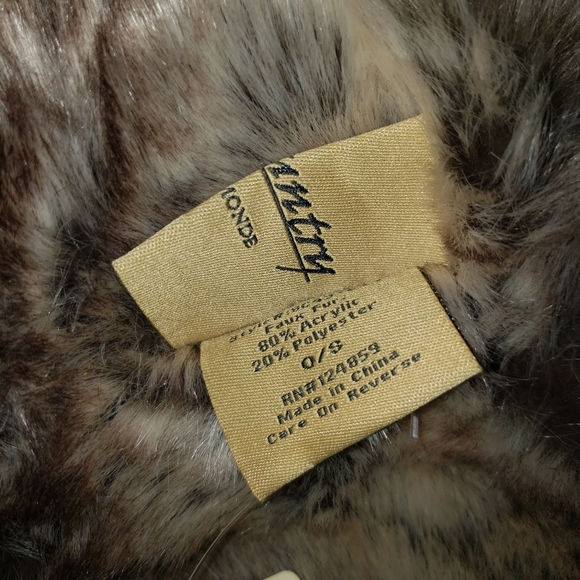 Upcountry by Du Monde Faux Fur Infinity Scarf Brown - Picture 9 of 10